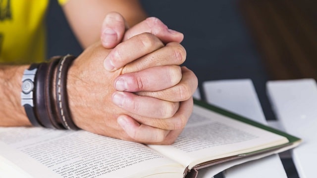 praying hand