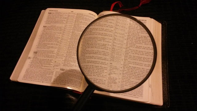 bible,christian,magnifier